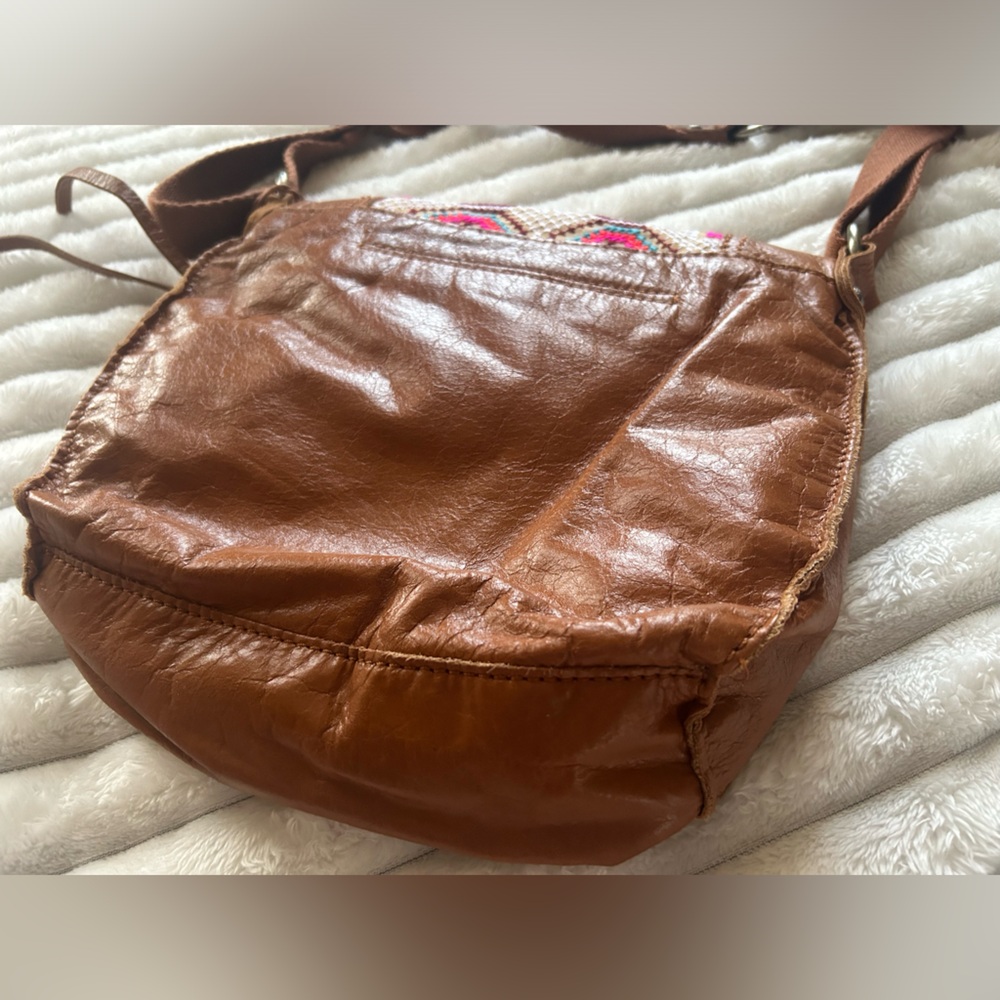The Sak Leather Embroidered Aztec Studded Crossbody Bag Boho Western Purse - Picture 5 of 9